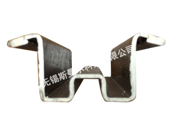 异型辊压型材